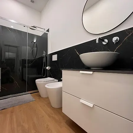 Luxury In Stile Moderno Apartament