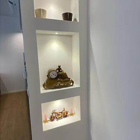 Luxury In Stile Moderno * 的里雅斯特